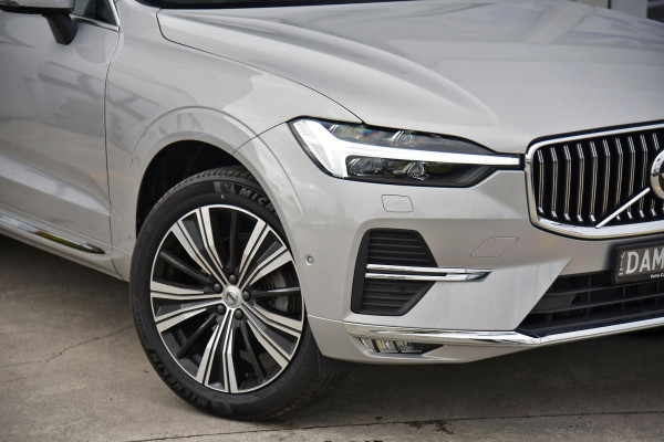 2023 Volvo XC60  Ultimate B5 Bright SUV Image 2