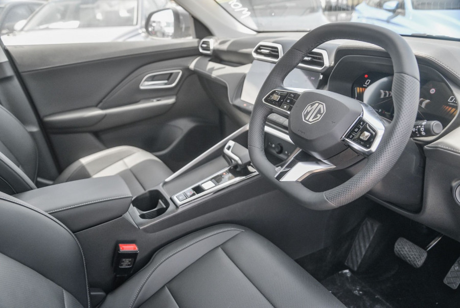 2025 MG ZS ZS32 Essence SUV Image 11