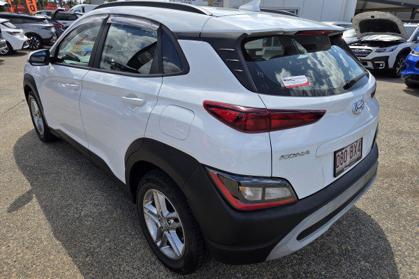 2021 Hyundai KONA OS.V4  SUV Image 5