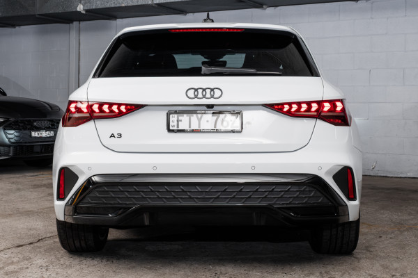 2025 Audi A3 GY TFSI 110kW S line Hatch image 5