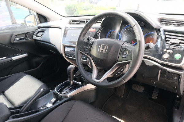 2015 MY16 Honda City GM VTi-L Sedan Image 7