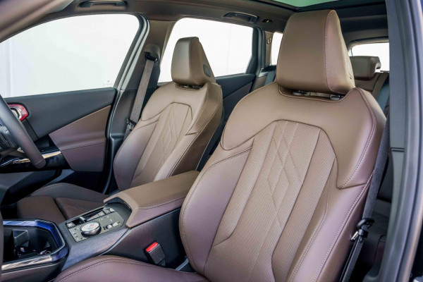 2025 BMW X3 G45 20 xDrive SUV image 8
