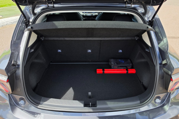 2026 MG MG4 EV Urban AH4E Essence 43 Hatch Image 10