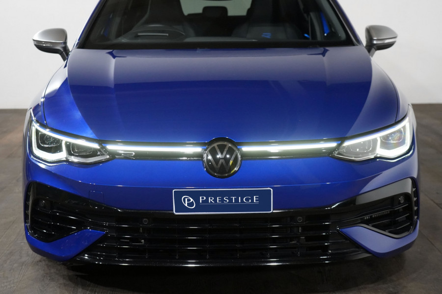 2025 Volkswagen Golf 7 R Hatch Image 3