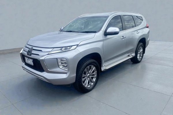 2020 Mitsubishi Pajero Sport QF GLX SUV Image 3