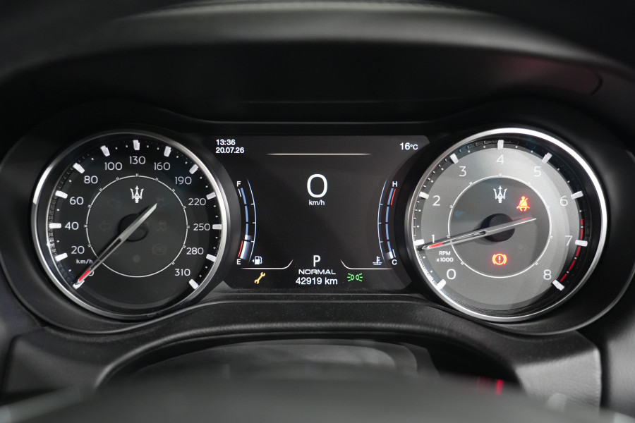 2021 Maserati Ghibli Sedan Image 15