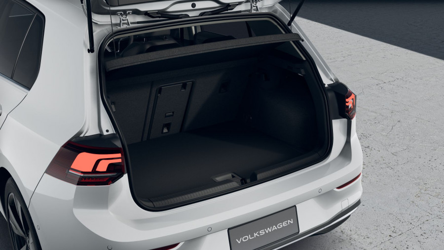 2025 Volkswagen Golf 8.5 110TSI Style Hatch Image 6