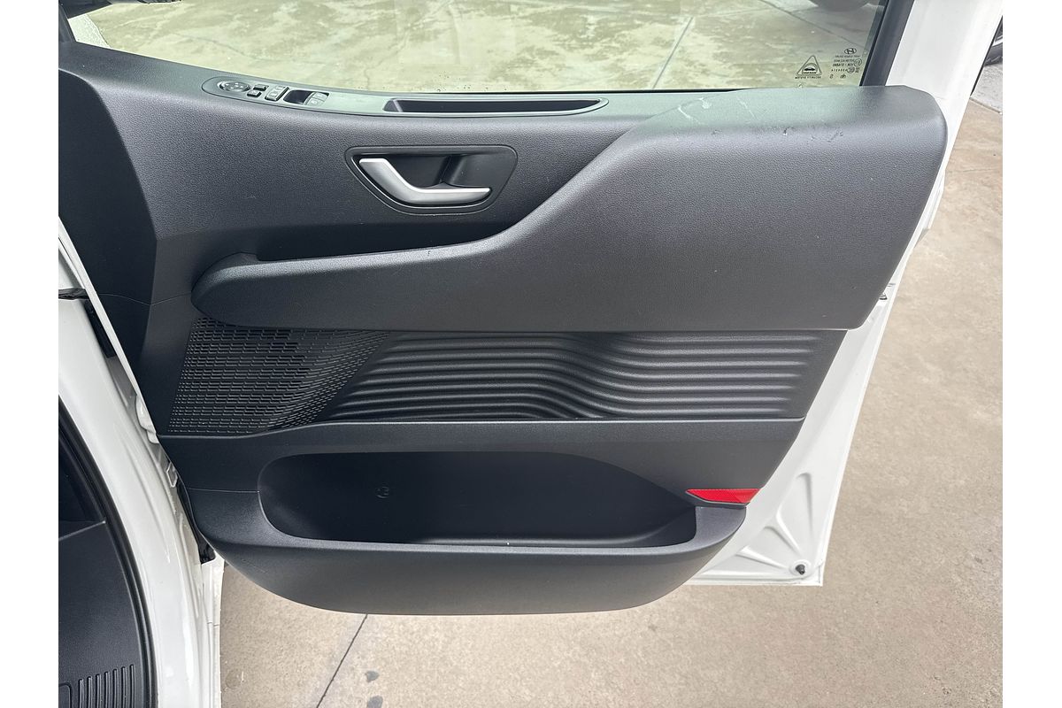 2021 MY22 Hyundai Staria Load US4.V1  Van Liftback Image 8