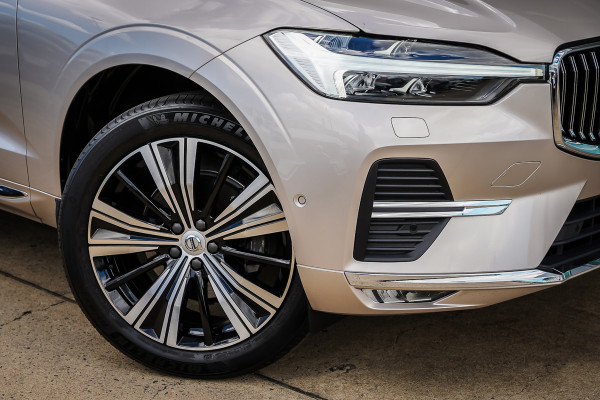 2023 MY24 Volvo XC60 UZ Ultimate B5 Bright SUV Image 5