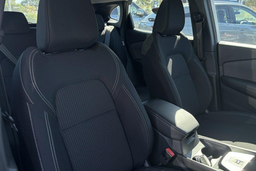 2025 Nissan QASHQAI J12 ST SUV Image 15