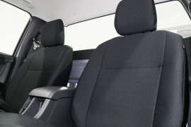 2018 Isuzu UTE D-MAX -- 4x2 SX Single Cab Chassis High-Ride Single cab