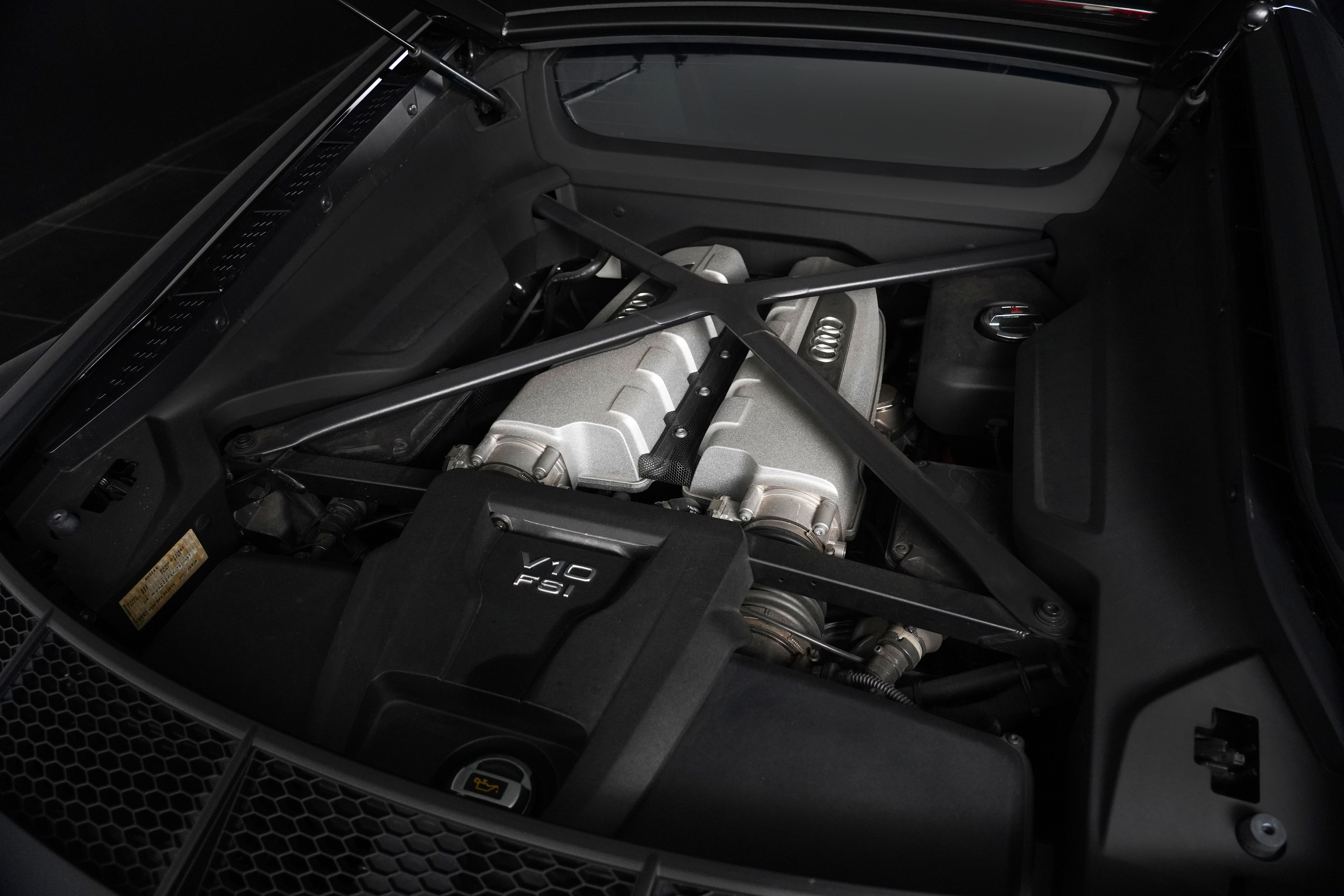 2018 Audi R8 V10 RWS  Coupe Image 43