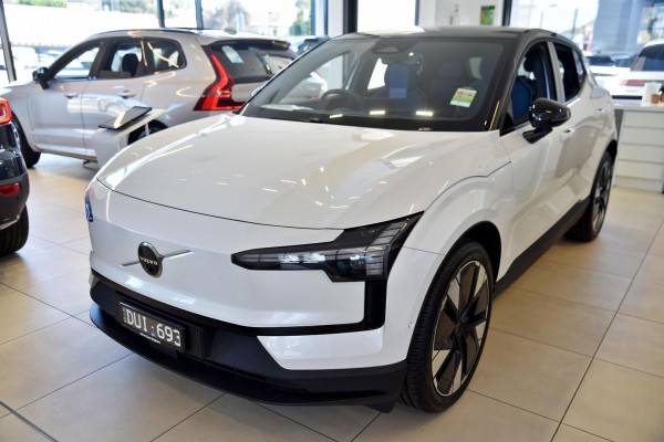 2025 Volvo EX30  Twin Motor Performance Ultra SUV Image 1