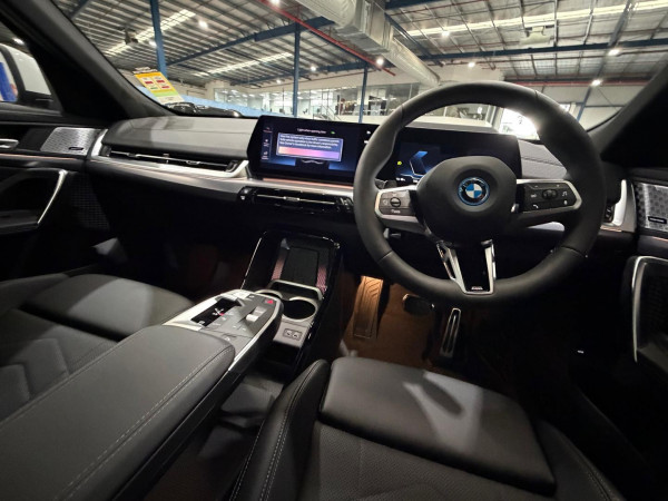 2024 BMW iX2 U10 eDrive20 M Sport SUV image 12