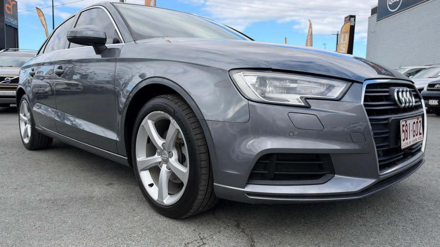 2017 Audi A3 8V  Sedan Image 6