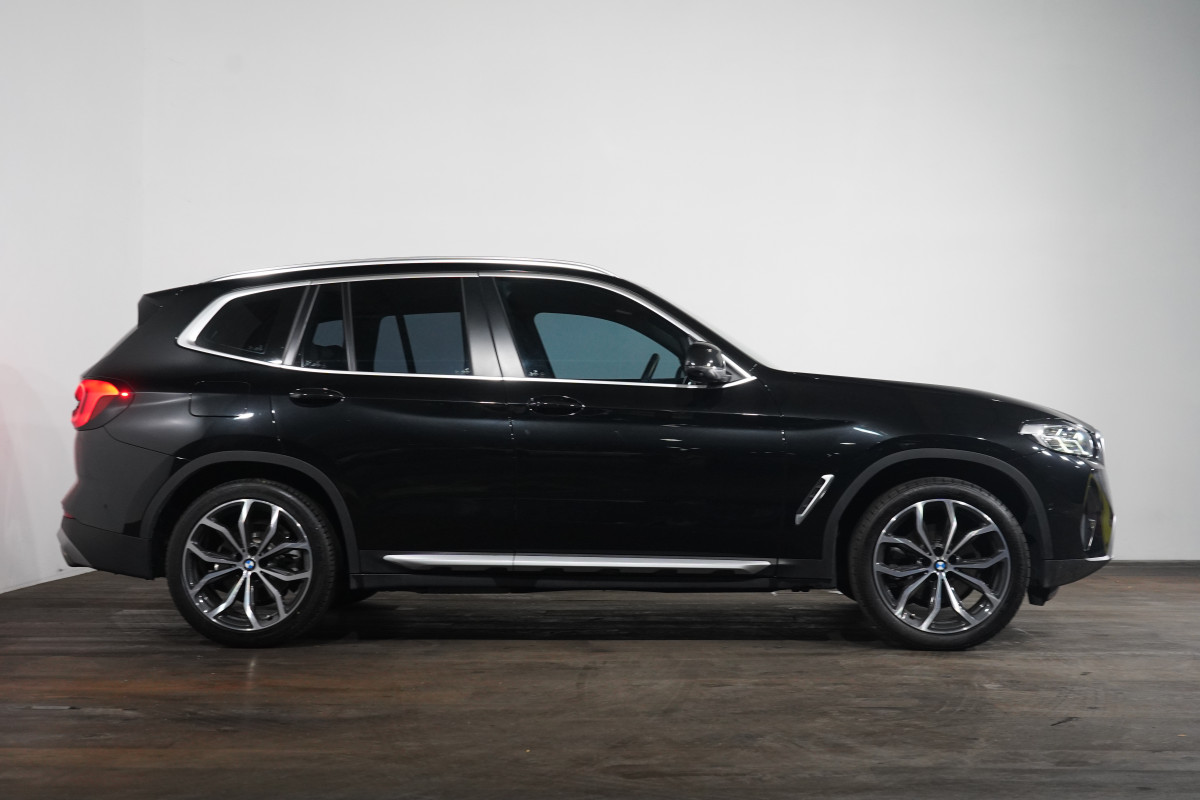 2022 BMW X3 Xdrive30i SUV Image 4