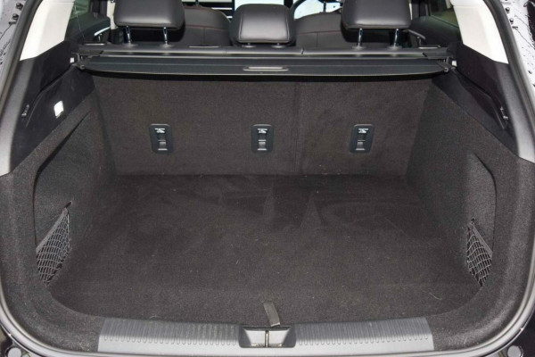 2024 MG HS SAS23 Essence SUV Image 21