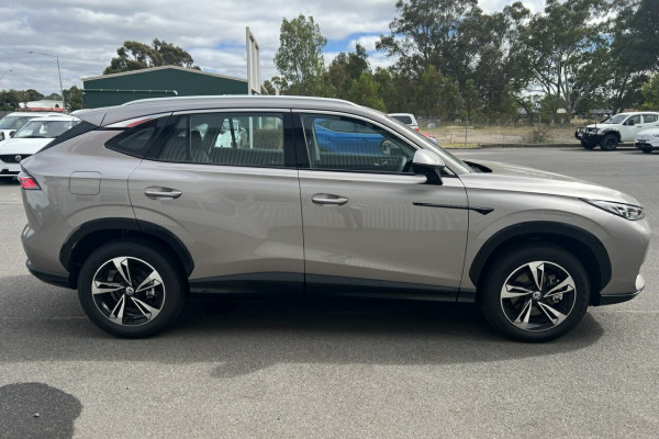 2024 MY24.5 MG HS AS33 Vibe SUV