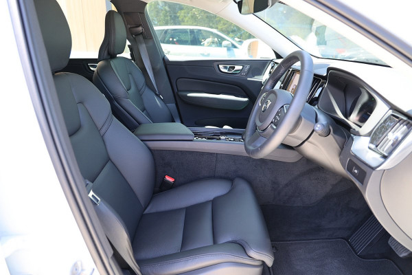 2024 MY25 Volvo XC60 UZ Plus B5 SUV Image 5