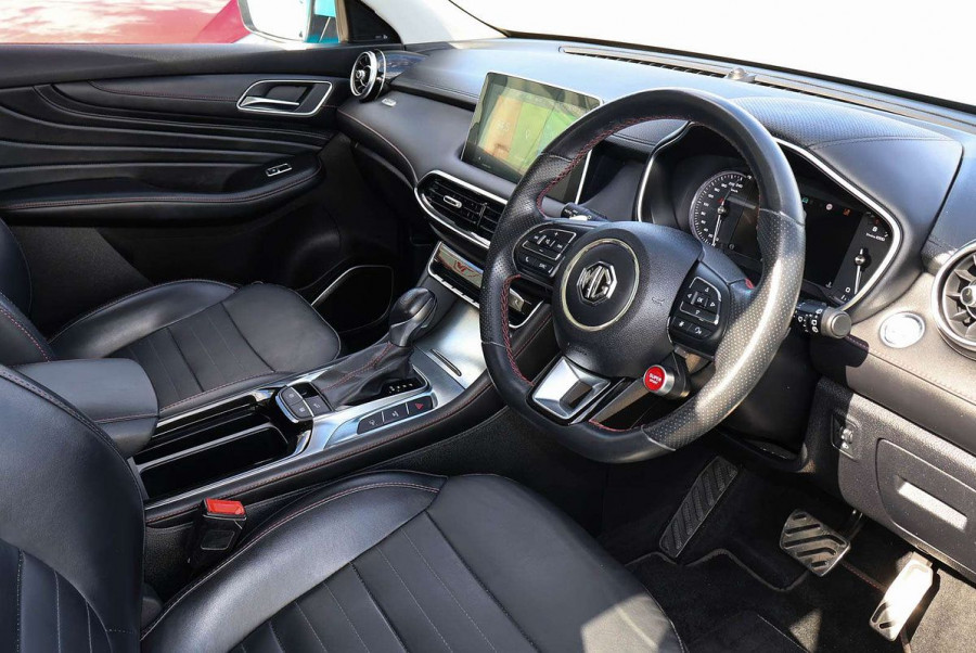 2022 MG HS SAS23 Essence SUV Image 11