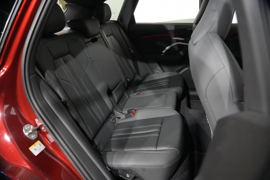 2025 Audi SQ5 FY  SUV Image 24