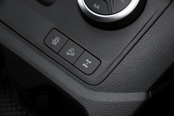 2026 Volkswagen Amarok NF Dark Label Ute Image 15