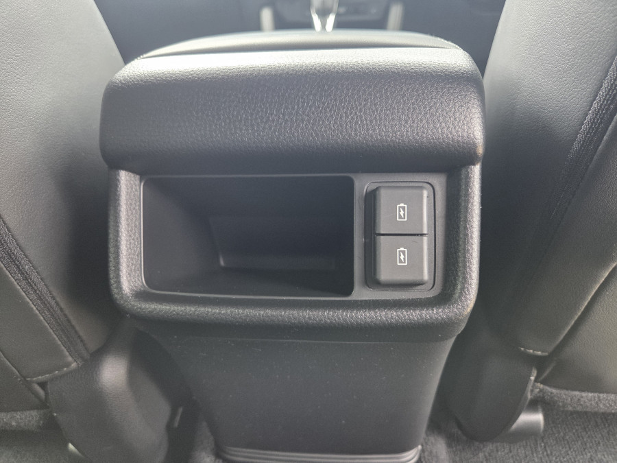 2025 MY25.5 Isuzu MU-X RJ LS-T SUV Image 5