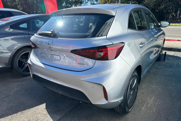 2025 MY25.5 MG MG3 ZP22 Vibe Hatch Image 4