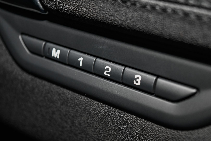 2024 MY25 Land Rover Discovery Sport L550 P200 S SUV