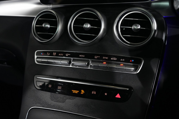 2020 Mercedes-Benz GLC-Class GLC300 SUV Image 14