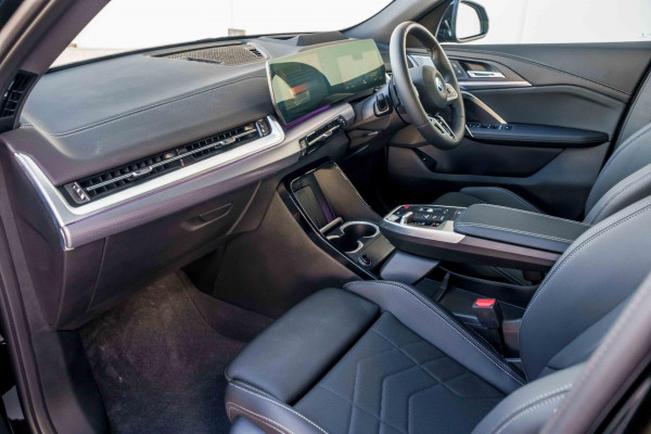 2024 BMW iX2 U10 eDrive20 M Sport SUV image 7
