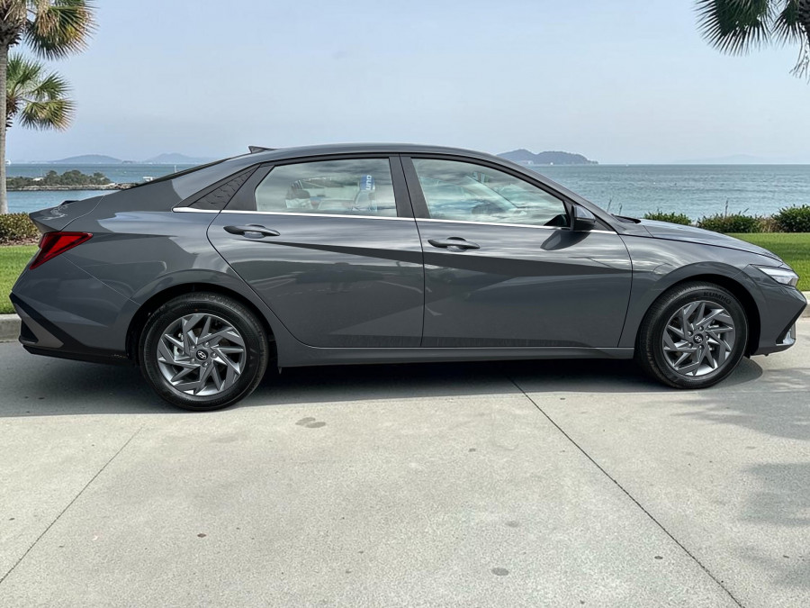 2026 Hyundai i30 CN7.V4  Sedan Image 5