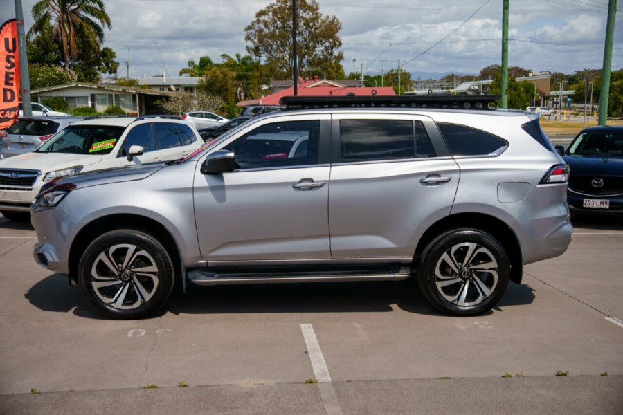 2021 Isuzu MU-X RJ LS-T SUV Image 4