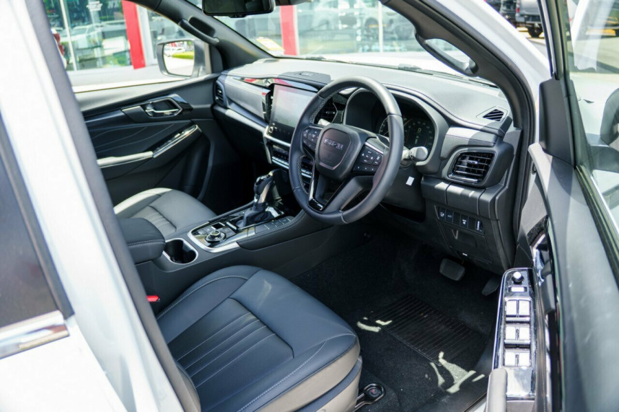 2025 MY25.5 Isuzu MU-X RJ LS-T SUV Image 17