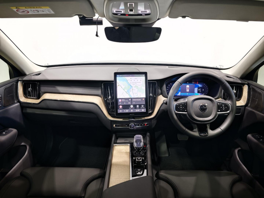 2025 MY26 Volvo XC60 UZ Plus B5 Bright SUV Image 19