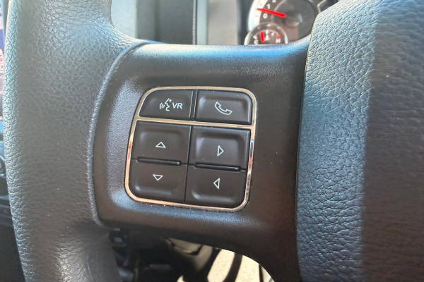 2023 Ram 1500 DS Express Ute Image 18