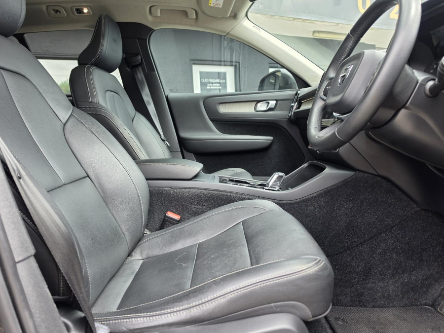 2018 MY19 Volvo XC40 XZ T4 Inscription SUV Image 19