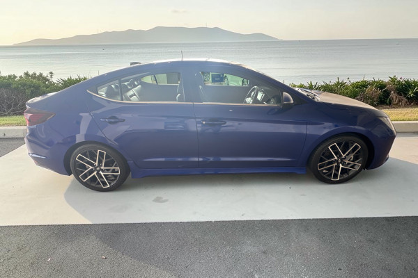2020 Hyundai Elantra AD.2 Sport Sedan Image 2