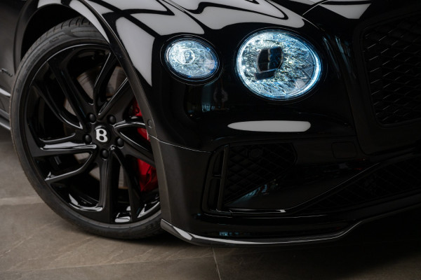 2025 Bentley Flying Spur 3S Speed V8 Sedan image 3