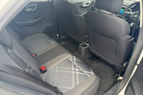 2021 MG MG3 SZP1 Core Hatch Image 14