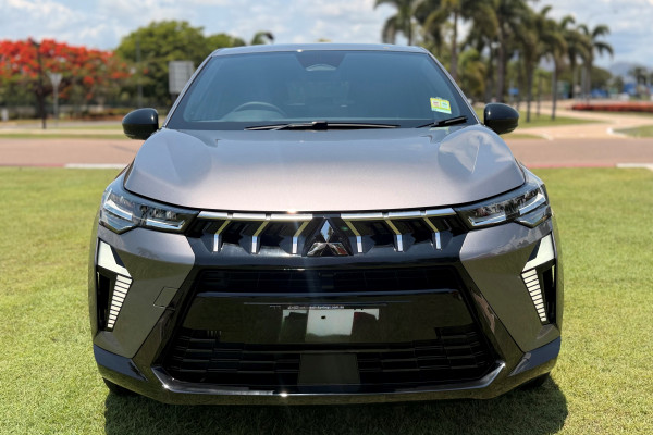 2025 Mitsubishi ASX XE LS SUV Image 2