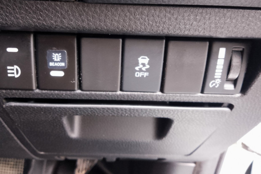 2022 MY22.75 Isuzu D-MAX RG SX Ute Image 20