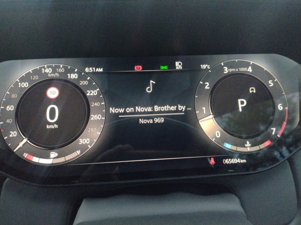 2023 Land Rover Range Rover L460 P530 Autobiography SUV image 22
