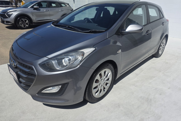 2015 MY16 Hyundai i30 GD3 Series II Active Hatch Image 3