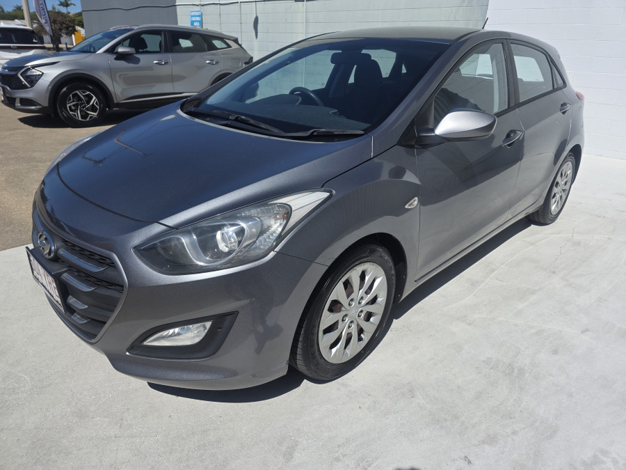 2015 MY16 Hyundai i30 GD3 Series II Active Hatch Image 3