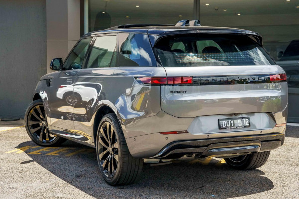 2025 Land Rover Range Rover Sport L461 D250 Dynamic SE SUV image 2