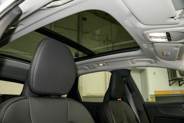 2026 Volvo XC60 UZ Plus B5 Bright SUV Image 15