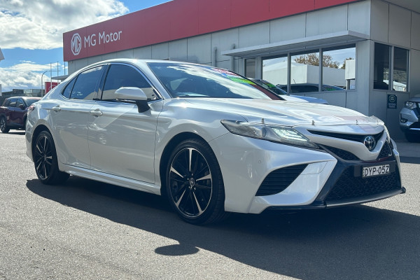 2018 Toyota Camry GSV70R SX Sedan