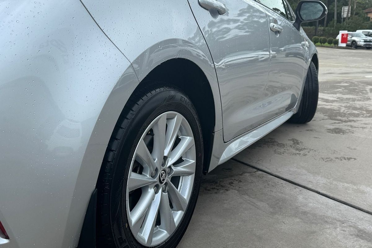 2023 Toyota Corolla ZWE219R  Ascent Sport Hybrid Hatch Image 4