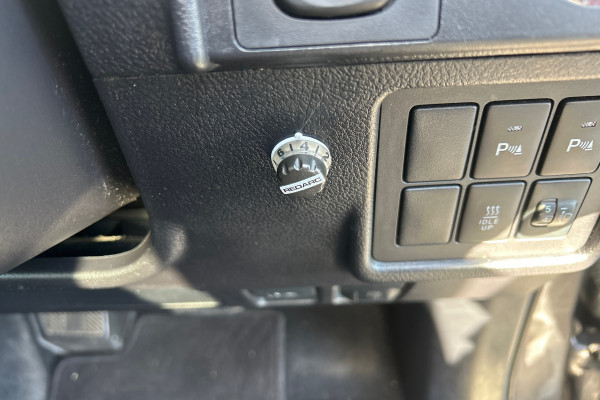 2016 Toyota LandCruiser Prado GDJ150R GXL SUV Image 39